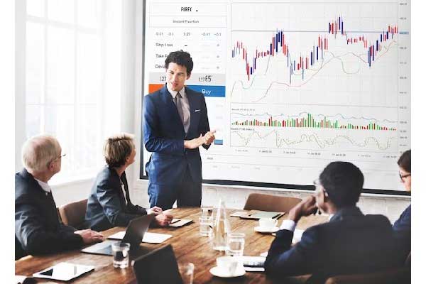 富煌钢构被处罚预告 受损股民可索赔