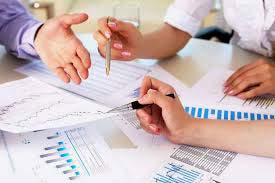 反内卷号角吹响，中小财险利润加速回血！下半场挑战加大！